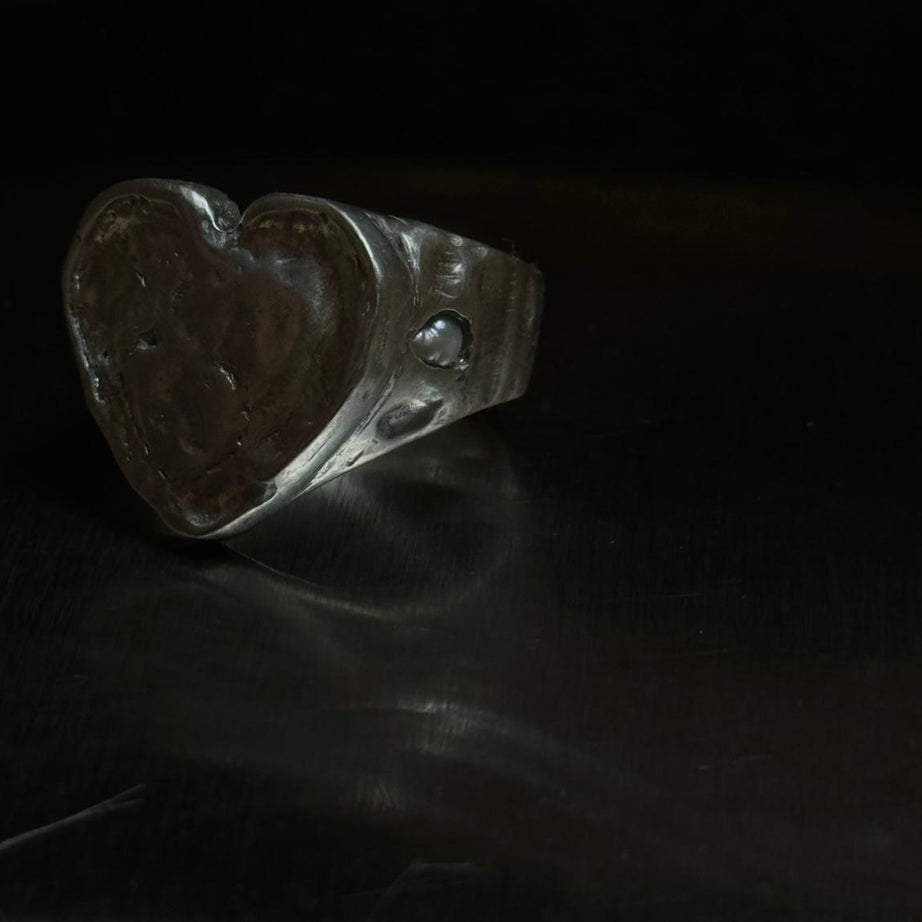 Cuore ring