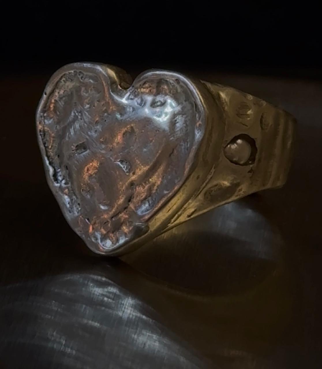 Cuore ring